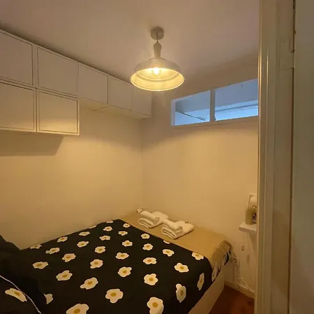 Downtown Alfama Fado *